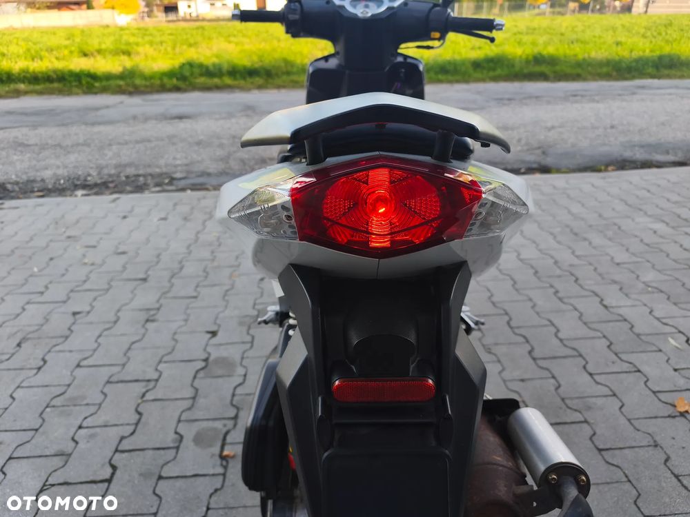 Peugeot Speedfight - 18