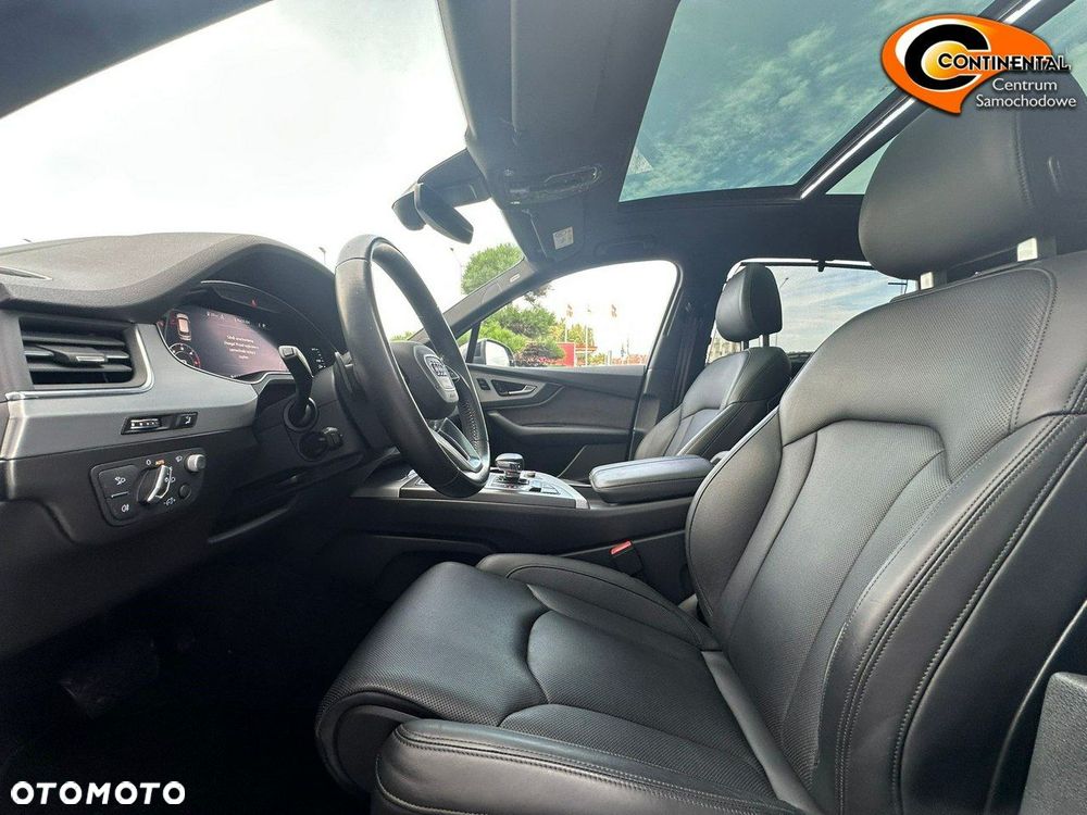 Audi Q7 - 7
