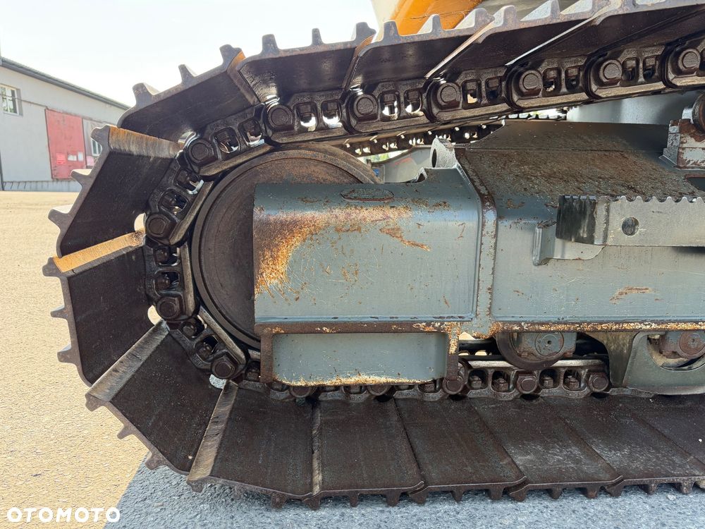 Liebherr R922 R 922 LC - 15