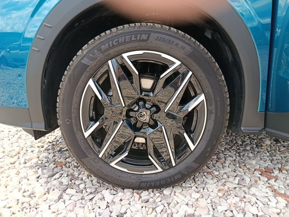 Peugeot 3008 1.2 PureTech mHEV GT S&S e-DCS6 - 11