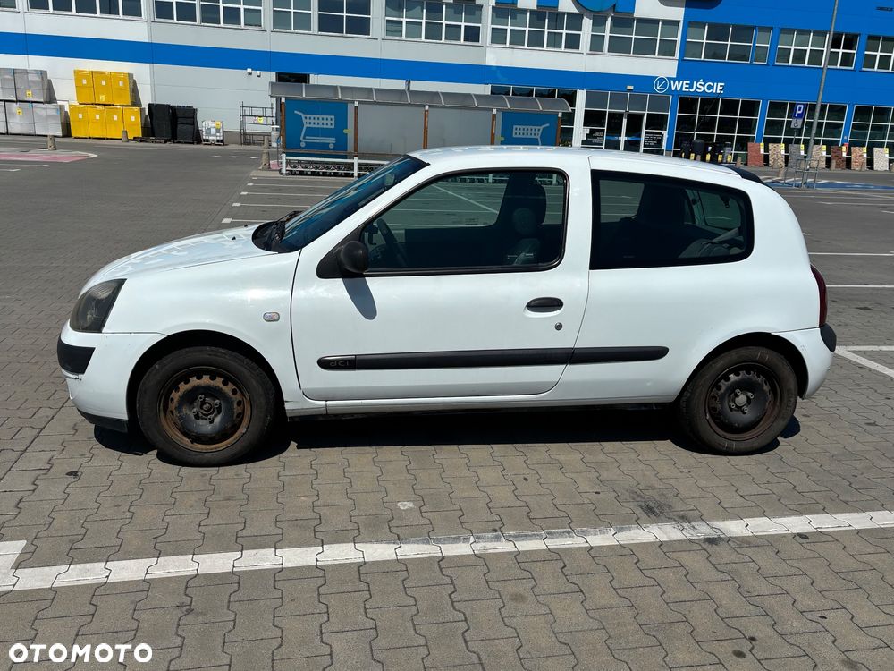 Renault Clio - 2