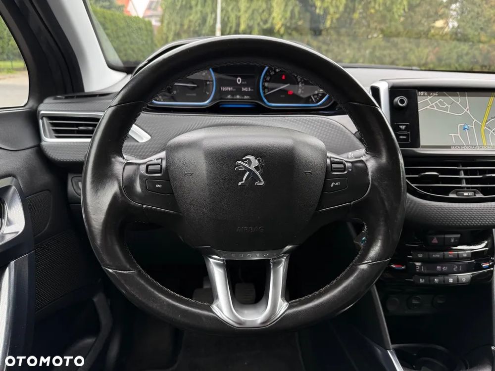 Peugeot 2008 - 18