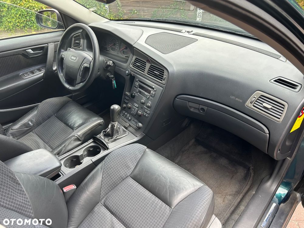 Volvo V70 - 34