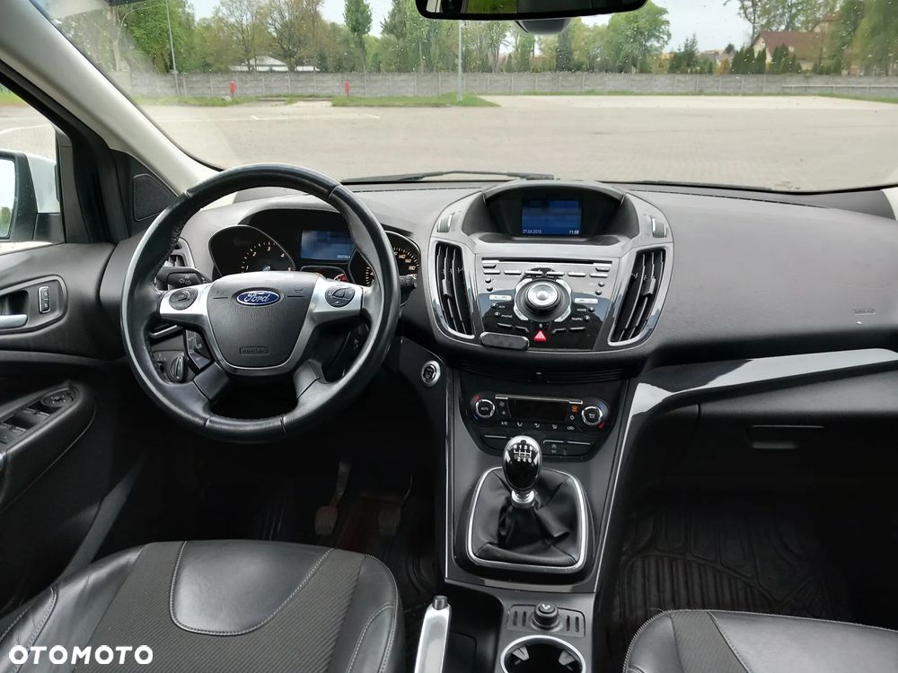 Ford Kuga 2.0 TDCi Titanium - 27
