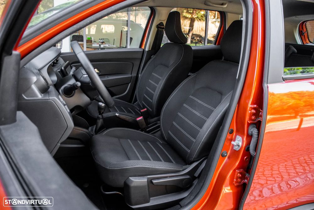 Dacia Duster 1.0 TCe ECO-G Comfort Bi-Fuel - 26