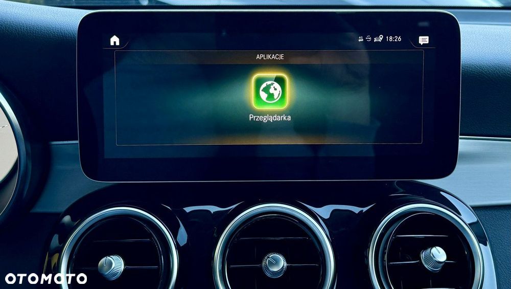 Mercedes-Benz GLC 300 d 4Matic 9G-TRONIC AMG Line - 22