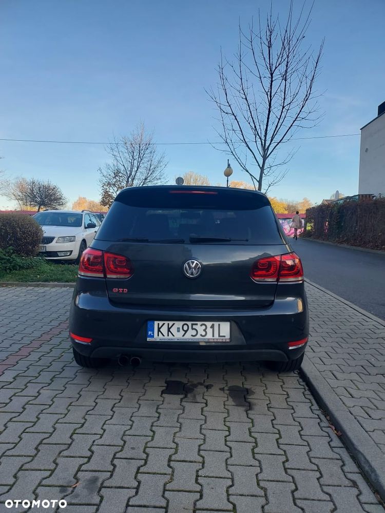 Volkswagen Golf 2.0 TDI DPF DSG GTD - 5