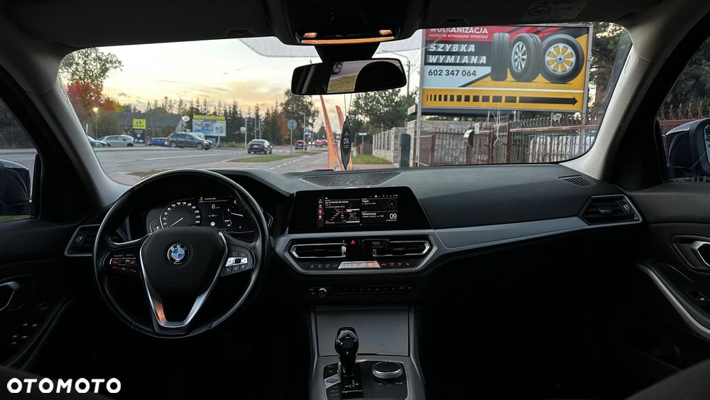 BMW Seria 3 318d MHEV Business Edition - 27