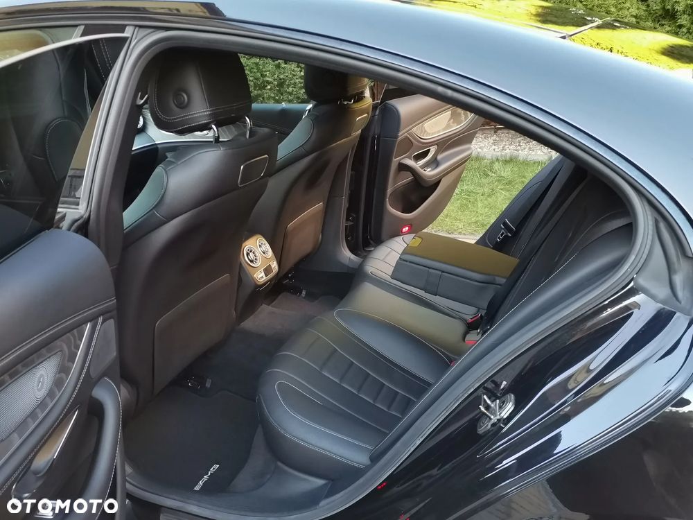 Mercedes-Benz CLS 300 d 9G-TRONIC AMG Line - 14