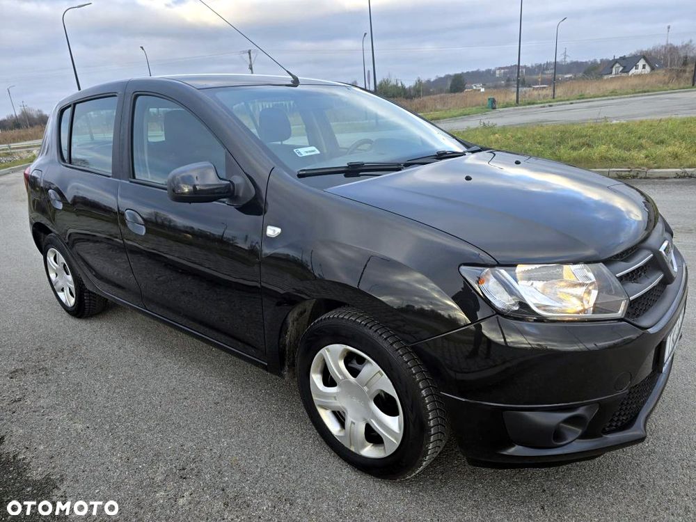 Dacia Sandero 1.2 16V Laureate - 35