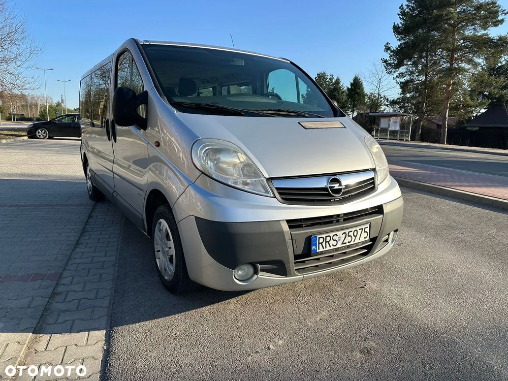Opel Vivaro - 27