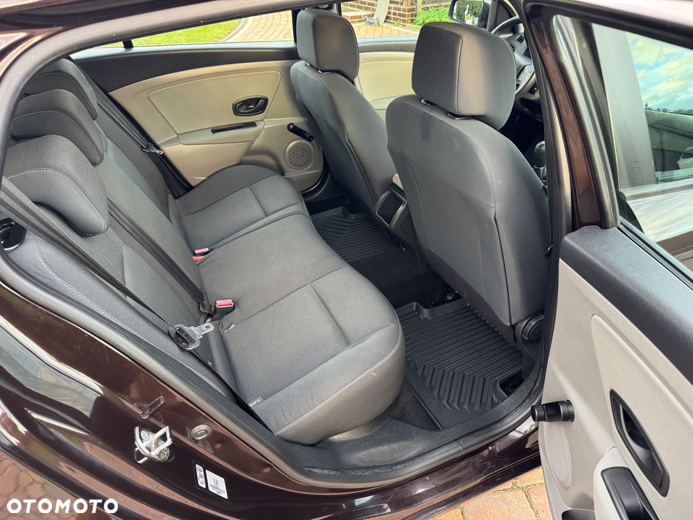 Renault Megane - 23
