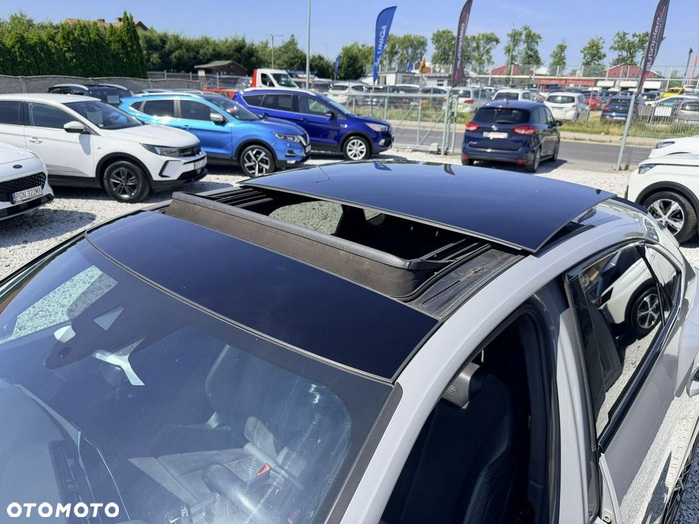Audi RS Q3 2.5 TFSI quattro S tronic - 18