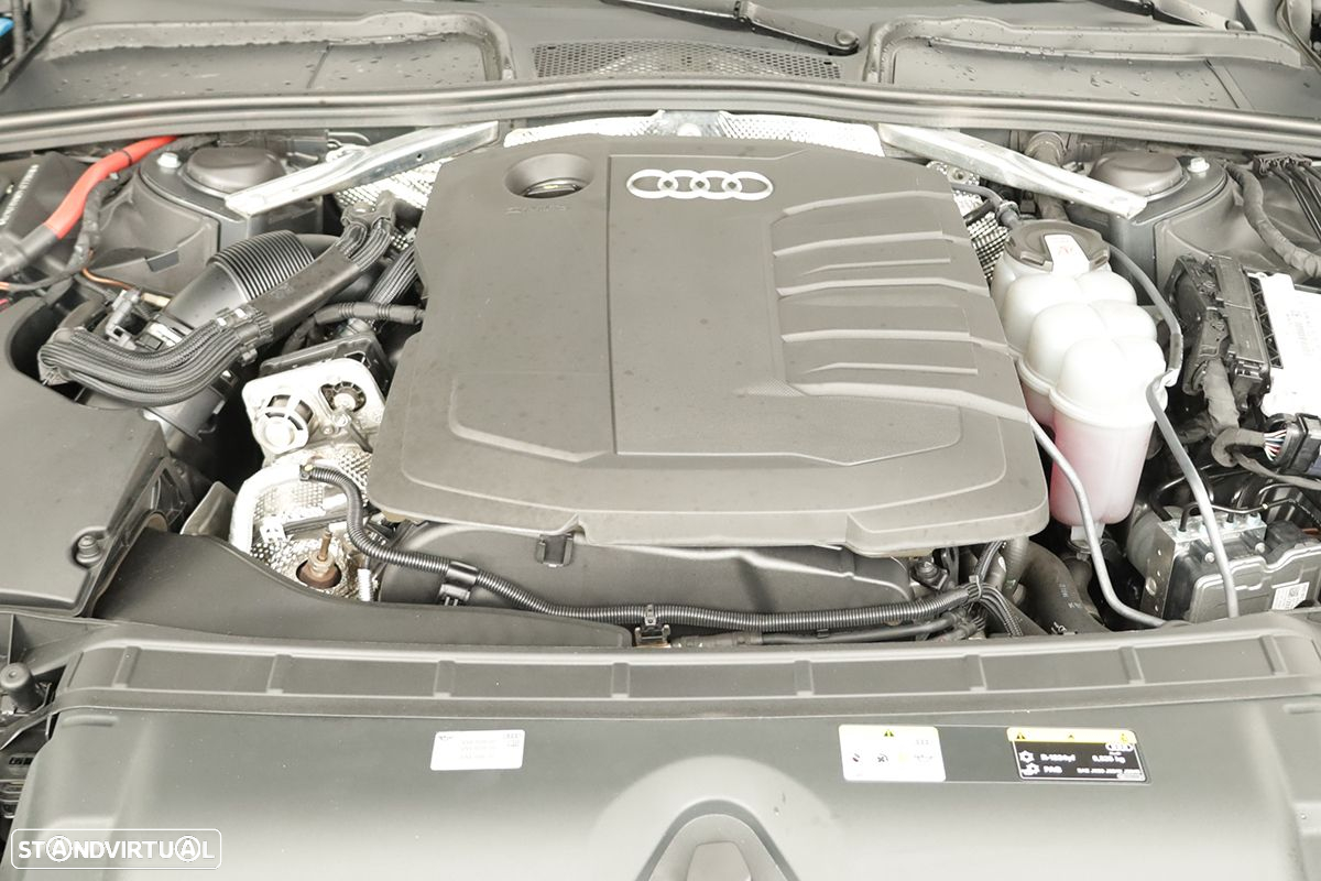 Audi A4 Avant 30 TDI S tronic - 24