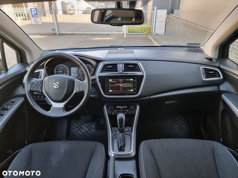 Suzuki SX4 S-Cross - 28