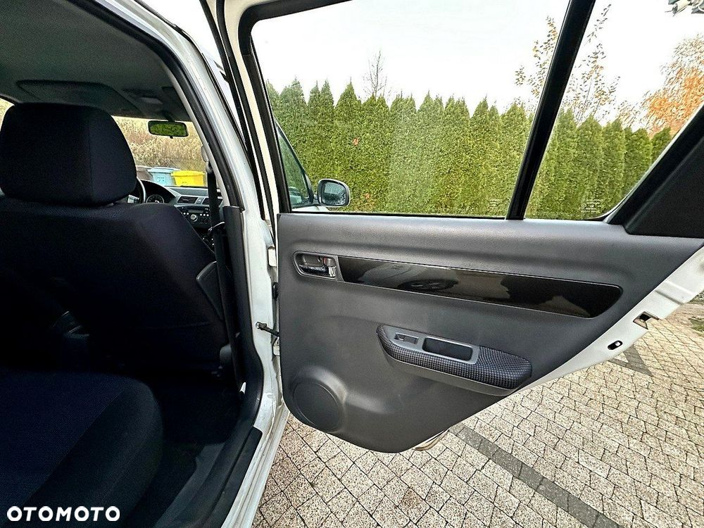 Suzuki Swift 1.3 Comfort dance - 9