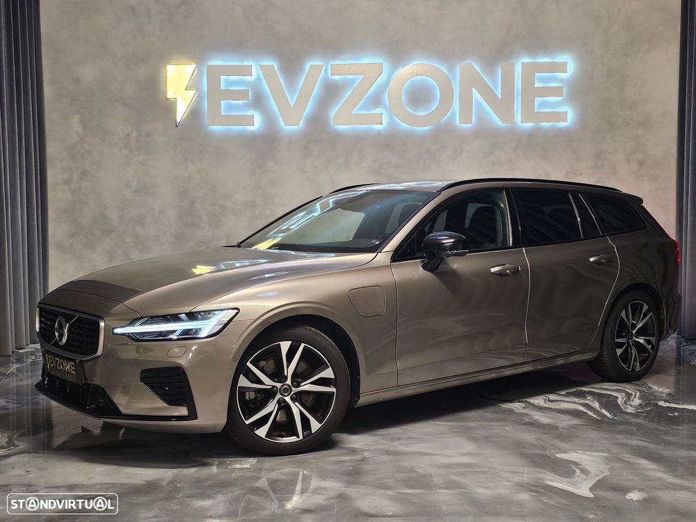 Volvo V60 2.0 T8 AWD TE R-Design - 3