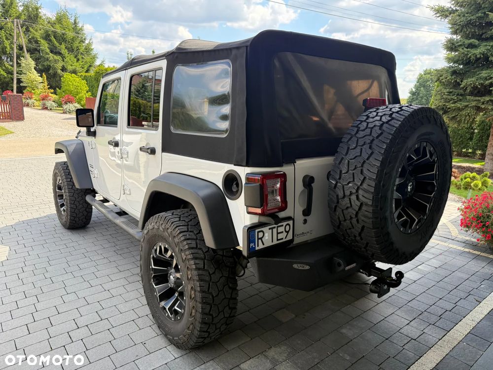 Jeep Wrangler 3.6 Unlim X - 5