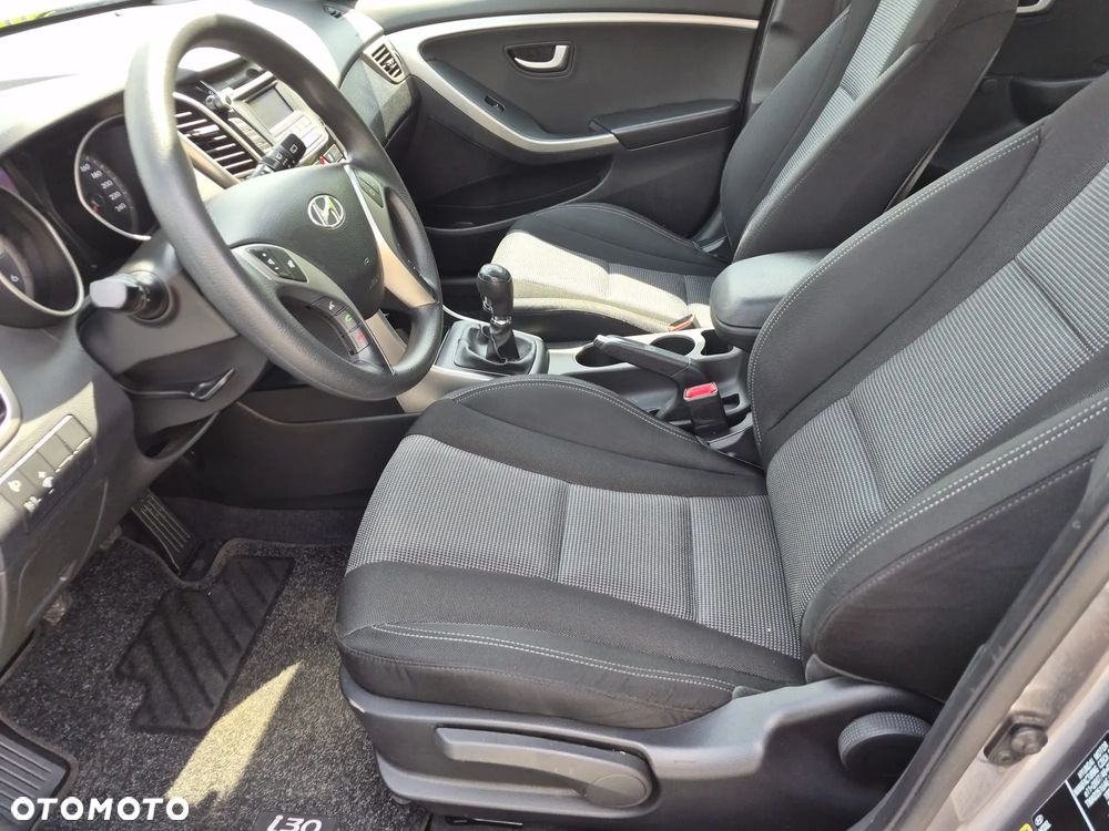 Hyundai i30 1.6 CRDI Trend - 7