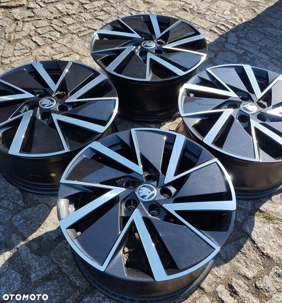 Felgi Alu Skoda Octavia 5x112 18 7,5 5E3 Oryginał - 5