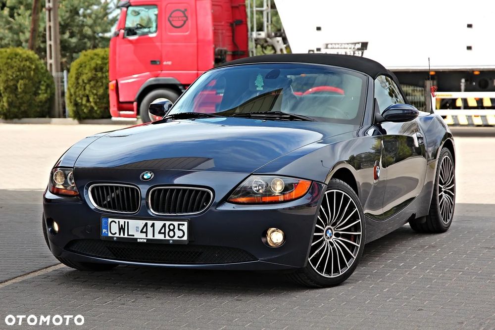 BMW Z4 2.2i - 6