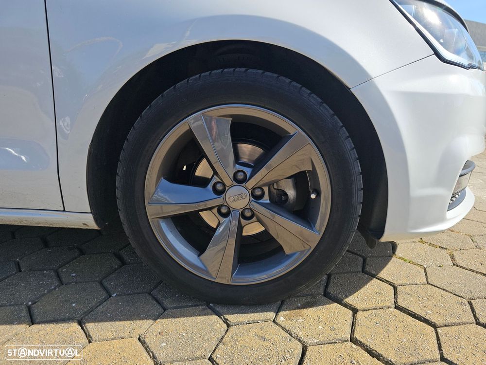 Audi A1 Sportback 1.4 TDI Sport S tronic - 15