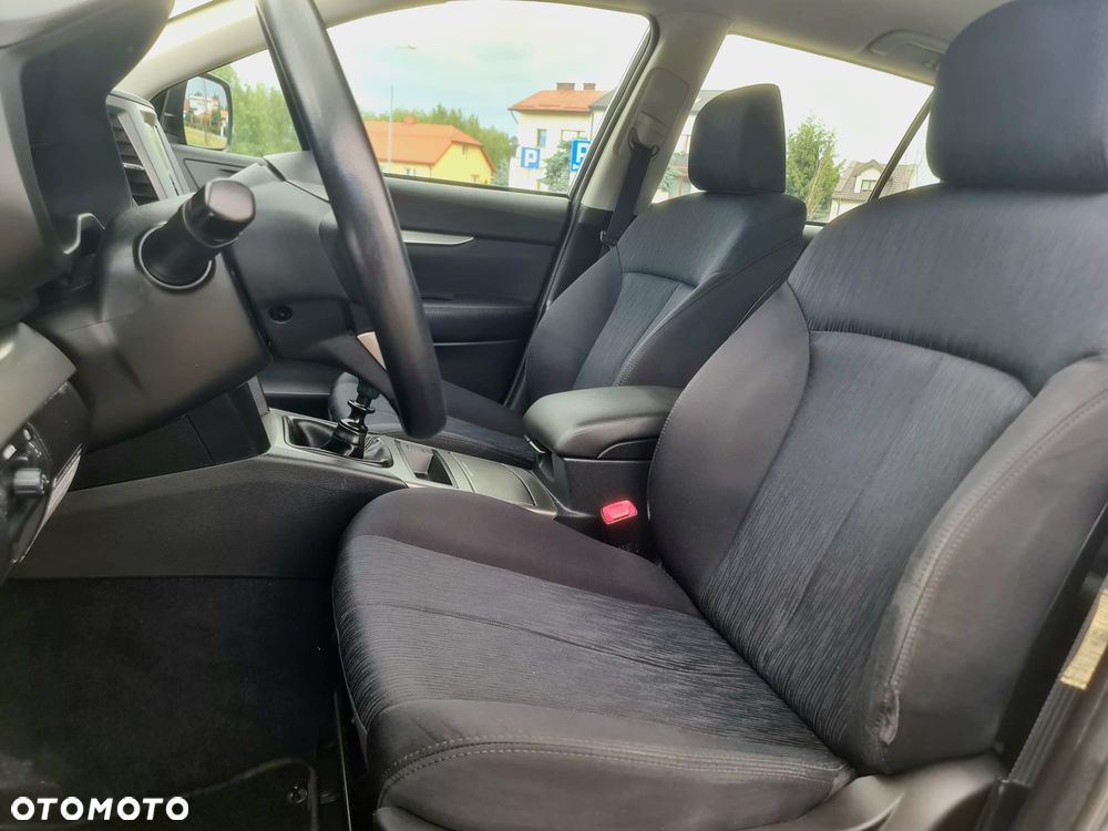 Subaru Legacy 2.0i Active - 21
