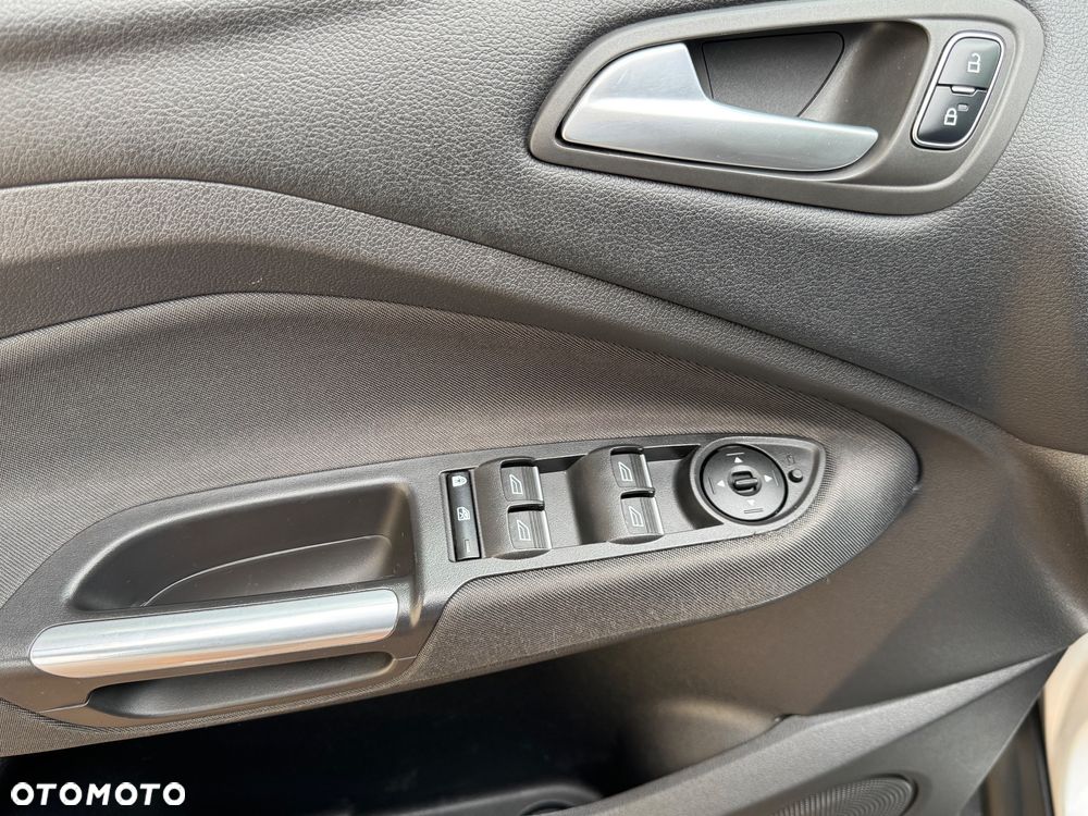 Ford C-MAX 2.0 TDCi Start-Stop-System Titanium - 14