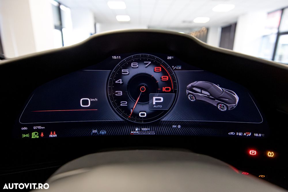 FERRARI Purosangue 2024 — imagine 32