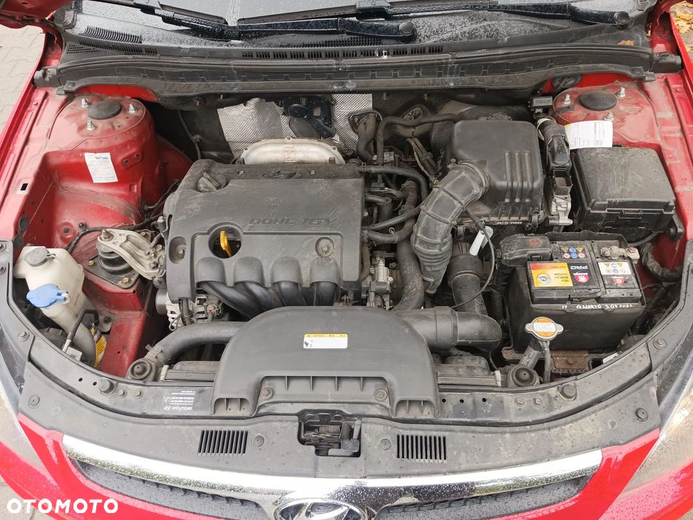 Hyundai i30 1.4 Base - 13