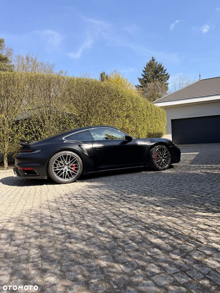 Porsche 911 Turbo - 7