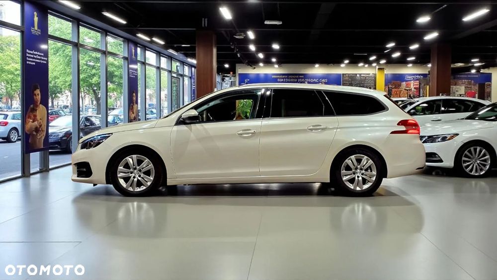 Peugeot 308 SW BlueHDi 130 Stop & Start Active Business-Paket - 2
