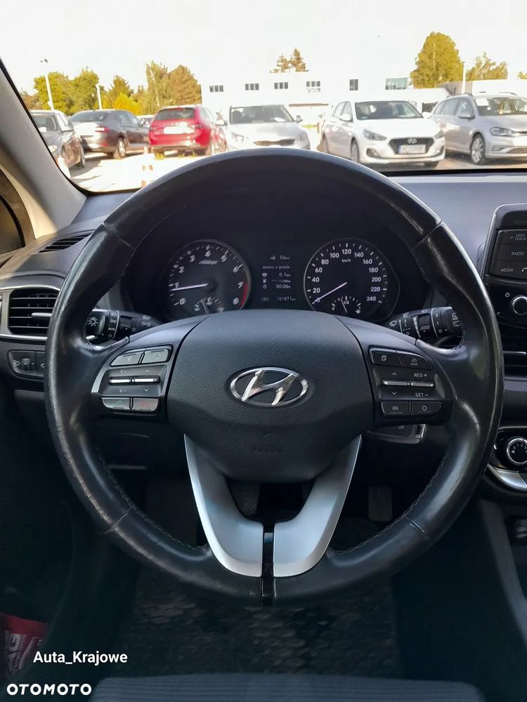 Hyundai i30 1.4 Classic + - 12