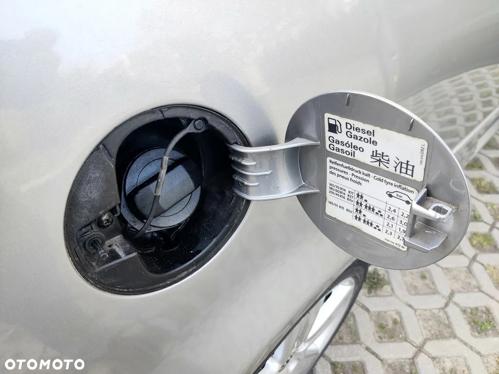 Volkswagen Polo 1.4 TDI Comfortline - 19