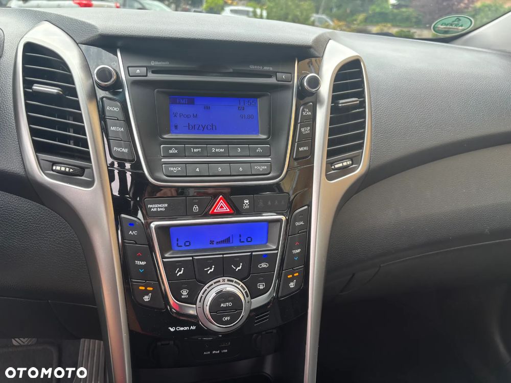 Hyundai i30 1.6 Fifa World Cup Edition - 27