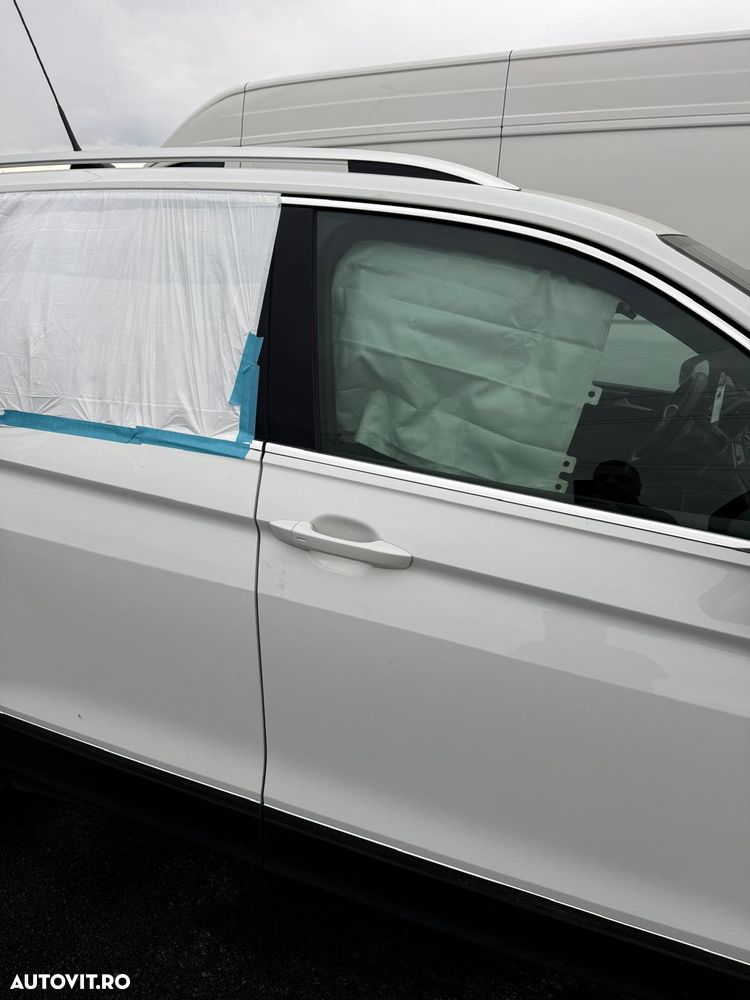 Volkswagen Tiguan 2.0 TDI SCR DSG 4Motion Elegance - 6