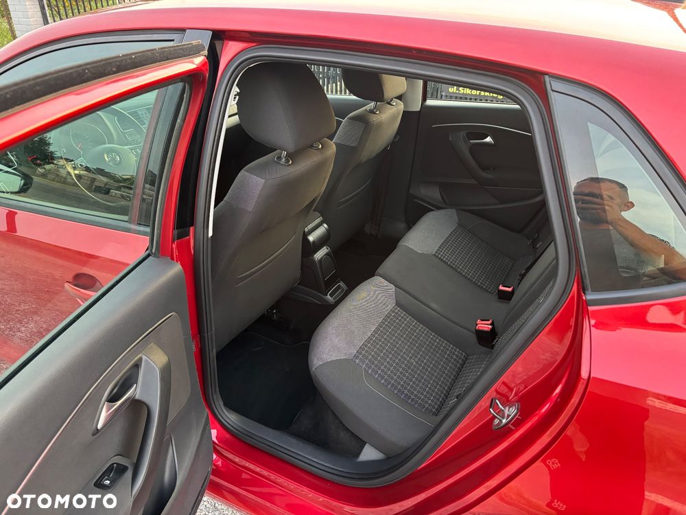 Volkswagen Polo - 10