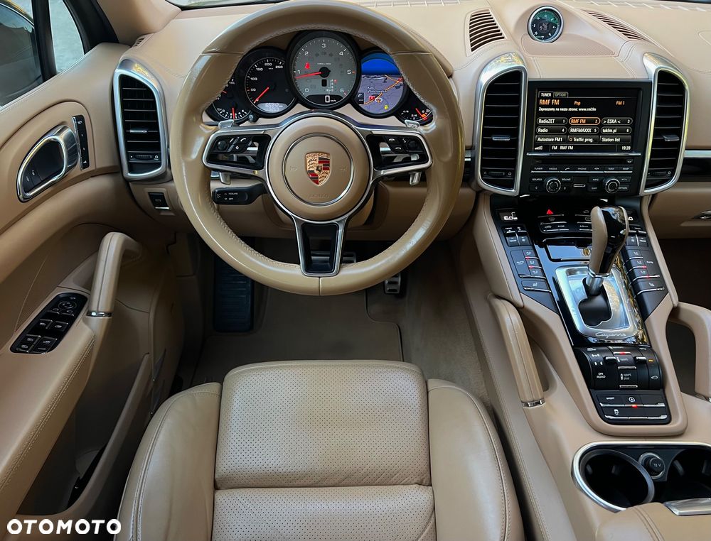 Porsche Cayenne S Diesel - 29
