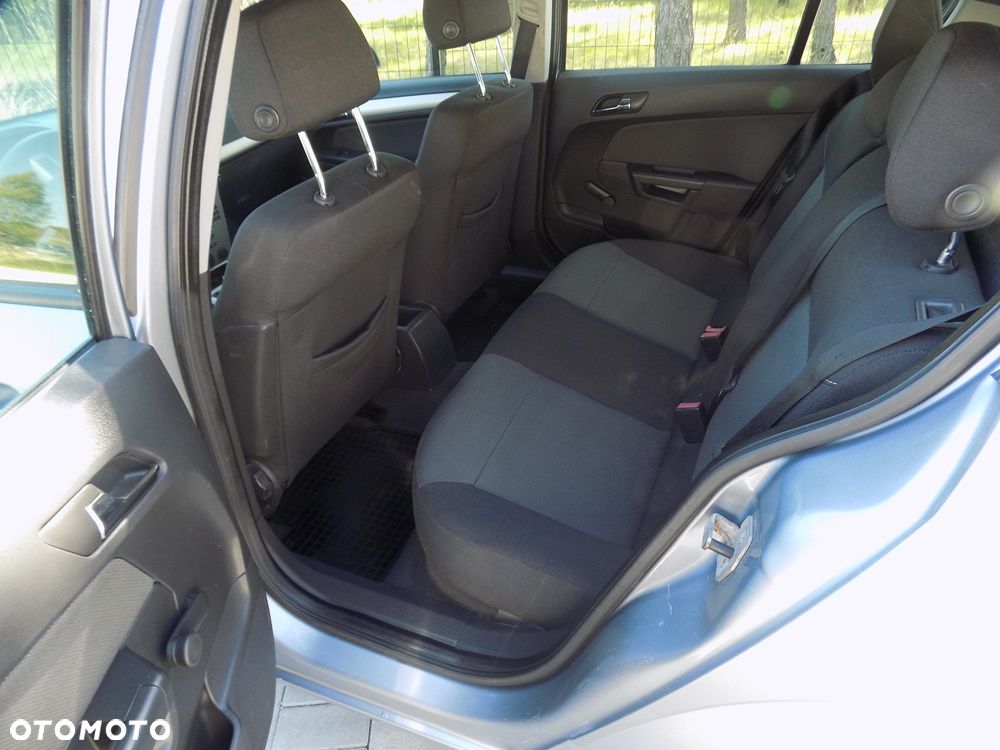 Opel Astra 1.6 Edition - 15