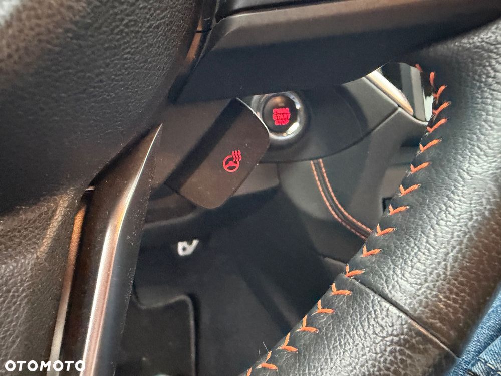 Subaru XV 2.0i Exclusive+ (EyeSight) Lineartronic - 32