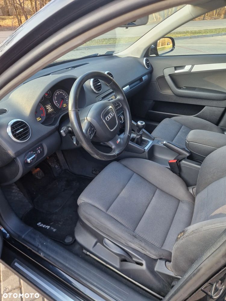 Audi A3 Sportback - 11
