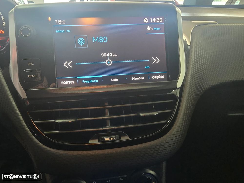 Peugeot 208 1.6 BlueHDi Style - 14