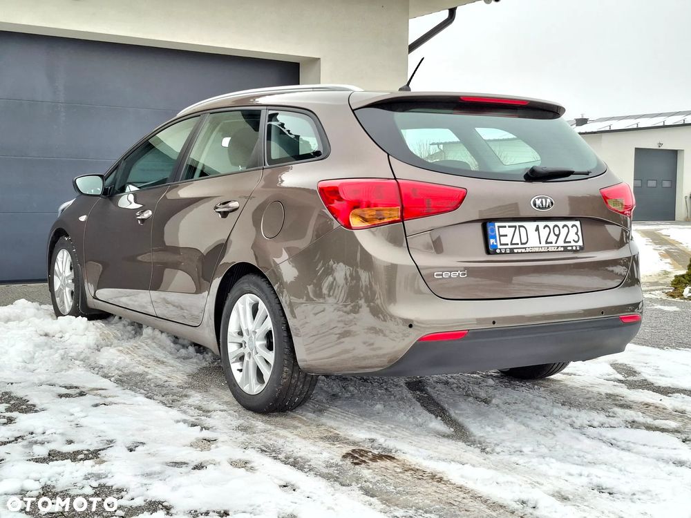 Kia Ceed 1.6 GDI Platinum Edition - 12