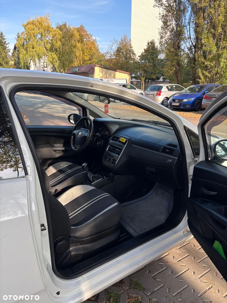 Fiat Grande Punto 1.4 8V Active - 9