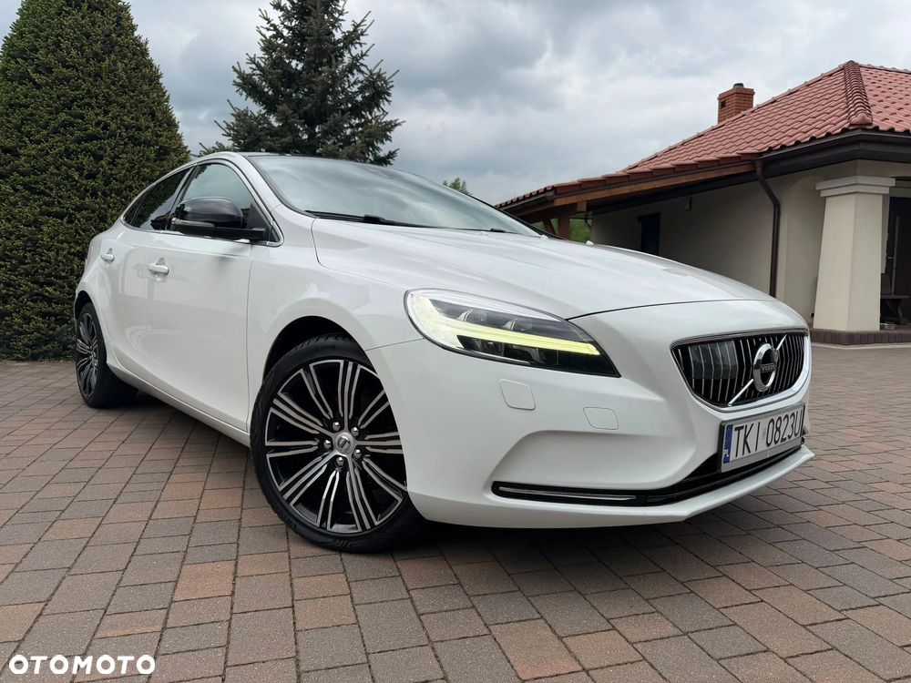 Volvo V40 D2 Inscription - 36