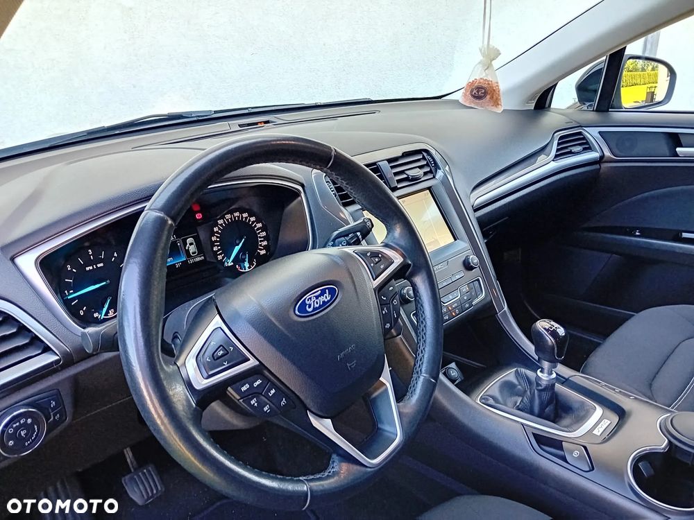 Ford Mondeo 2.0 EcoBlue Business Edition - 26