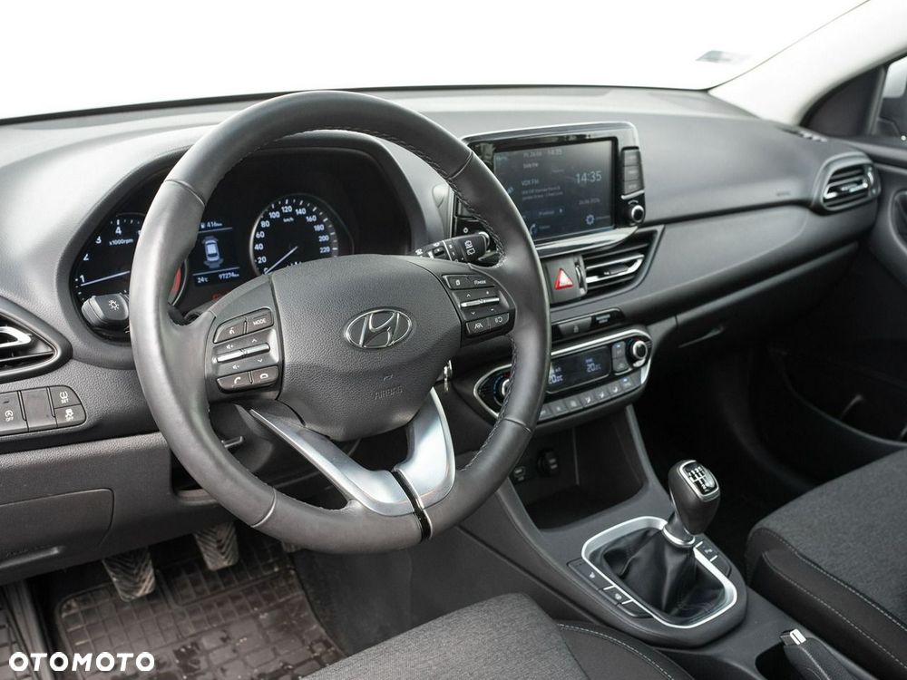 Hyundai i30 1.5 DPI Smart - 7
