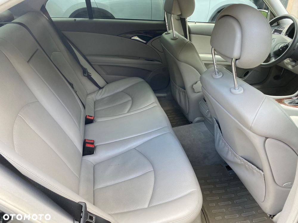 Mercedes-Benz Klasa E 320 CDI Classic - 7