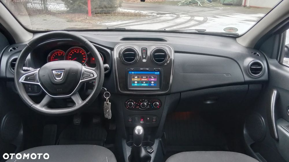 Dacia Logan SCe 75 Ambiance - 8