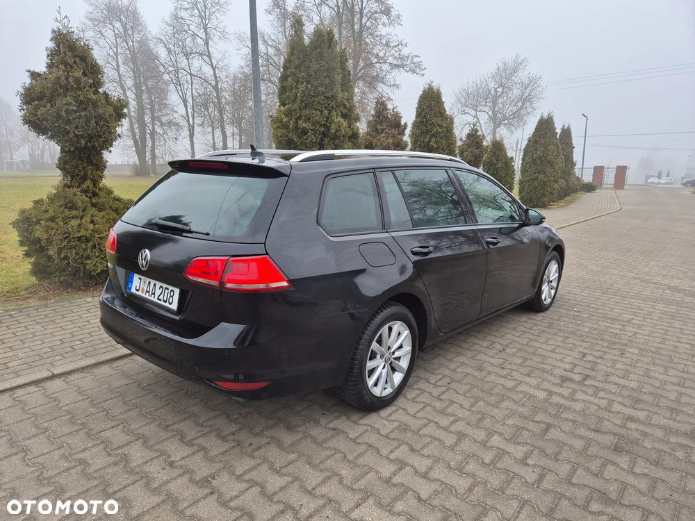 Volkswagen Golf 1.6 TDI BlueMotion Technology Lounge - 6